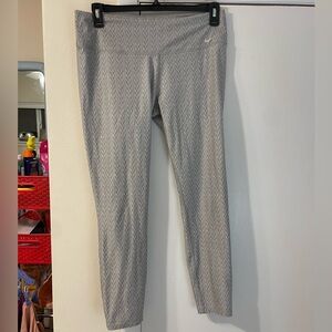 Nike Dri-FIT better world Gray Leggings women’s Large